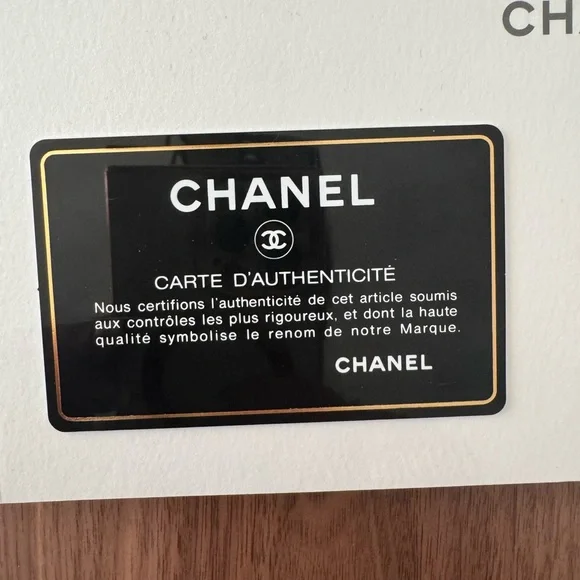 CHANEL Lambskin Quilted Medium Double Flap in Pink/Lilac - Picture 5 of 15